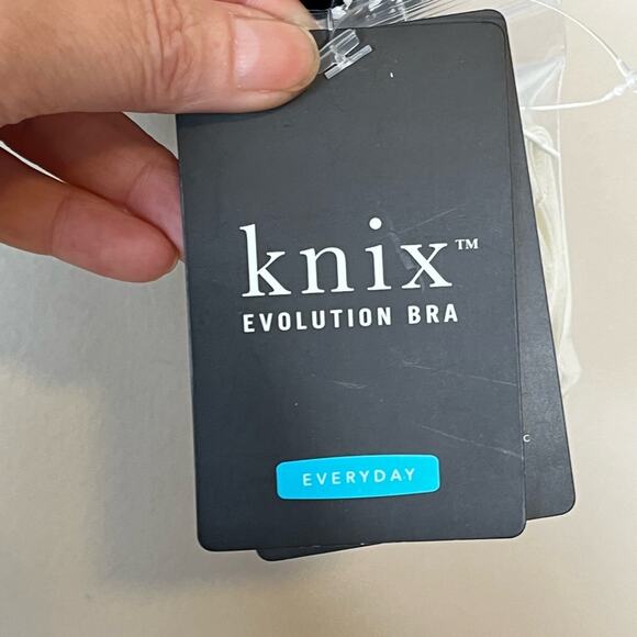NWT KNIX EVOLUTION BRA Everyday Bra Size 5 36D or 36DD Wireless Bralette - Picture 7 of 10